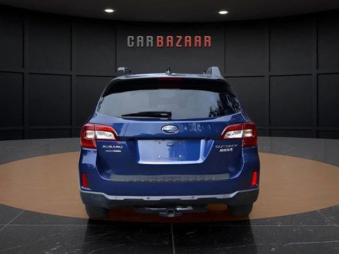 Used 2017 Subaru Outback 2.5i Limited image 6
