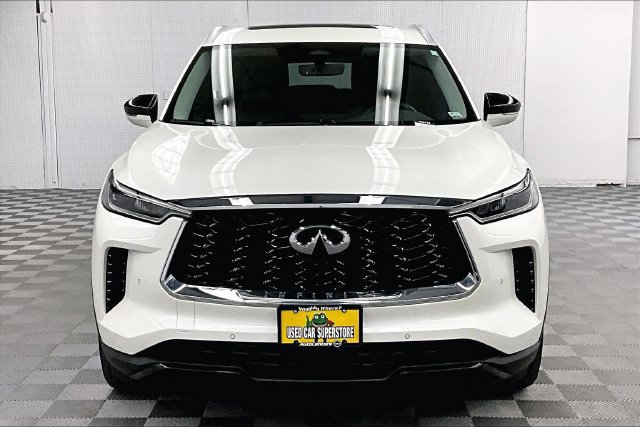Used 2025 INFINITI QX60 Luxe AWD/4WD image 4