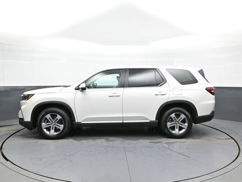 Used 2023 Honda Pilot EX-L image 9