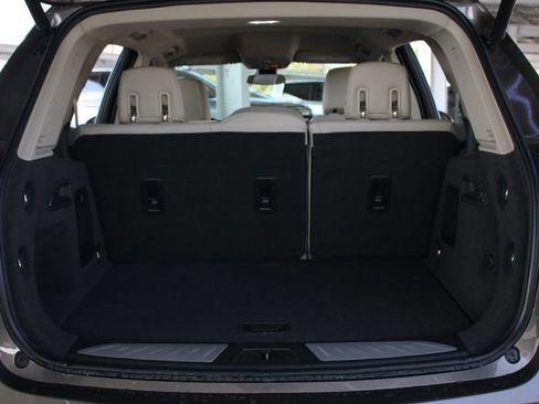 Used 2018 Buick Envision Premium w/ Driver Confidence Package image 35