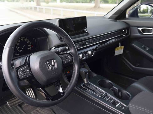 Used 2024 Honda Civic Sport image 16
