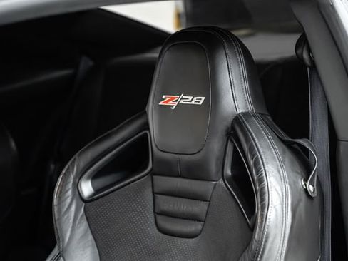 Used 2015 Chevrolet Camaro Z/28 image 24