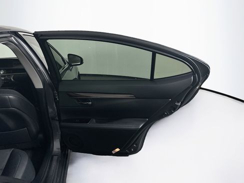 Used 2016 Lexus ES 350 w/ Premium Package w/Wood Trim image 31