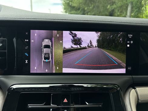 New 2025 Porsche Panamera image 21