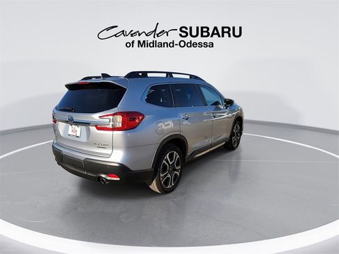 Used 2025 Subaru Ascent Limited image 8