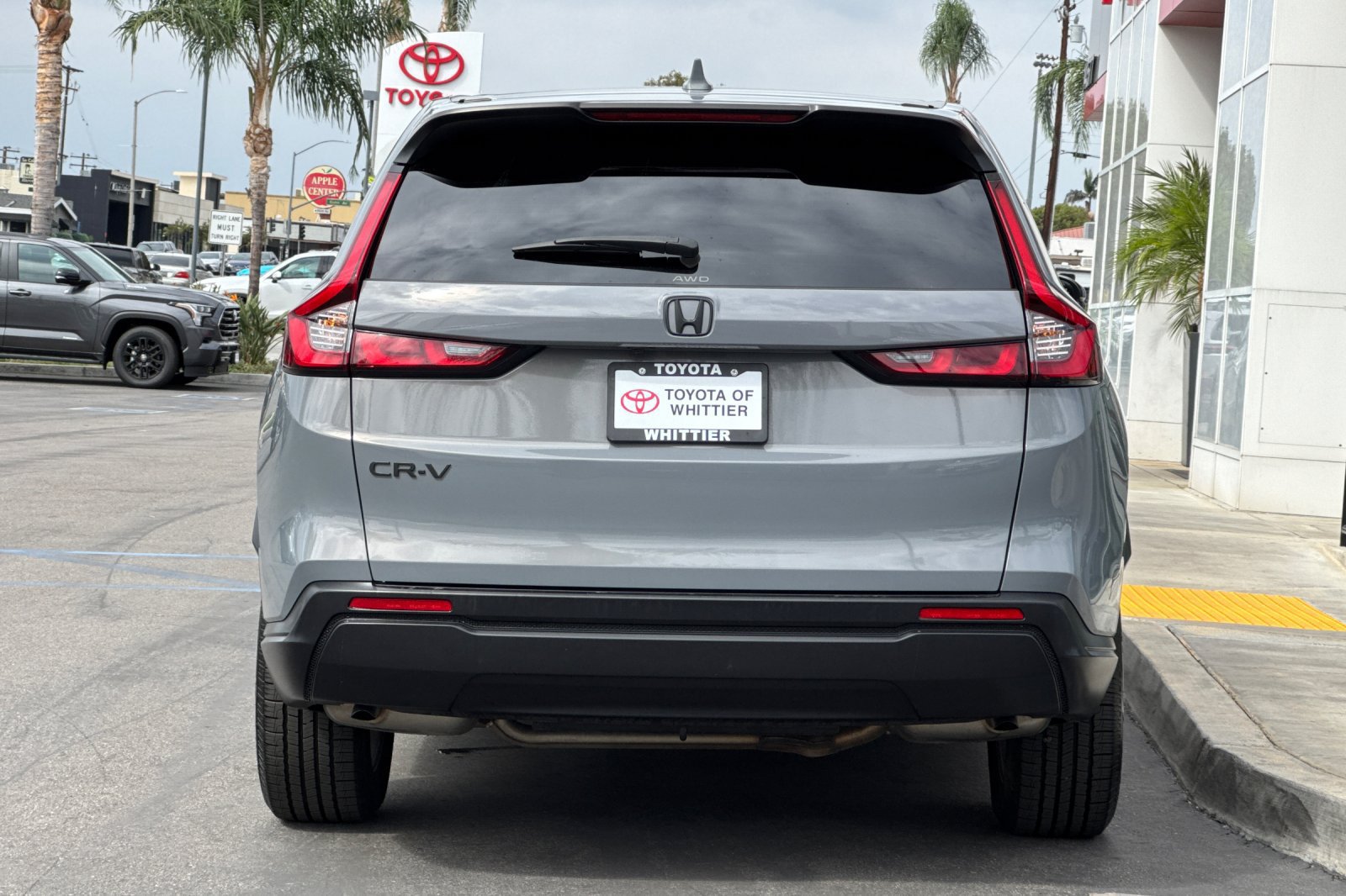 Used 2024 Honda CR-V EX image 6