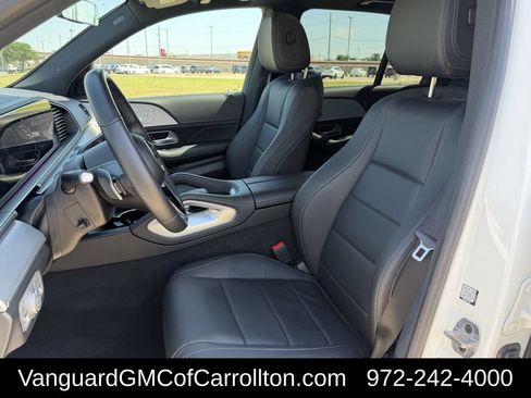 Used 2025 Mercedes-Benz GLE 350 4MATIC w/ Driver Assistance Package image 28