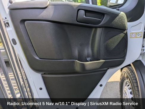 Used 2025 RAM ProMaster 1500 w/ Premium Convenience Group FWD image 11