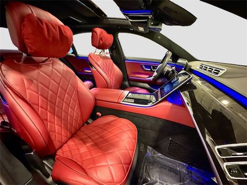 Certified 2024 Mercedes-Benz S 580 4MATIC Sedan image 30