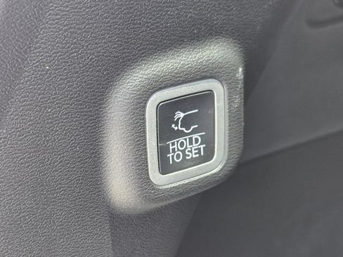 New 2026 Jeep Cherokee Limited AWD/4WD image 9