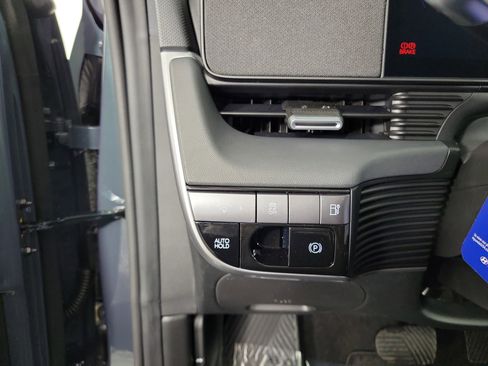 New 2026 Hyundai Ioniq 5 SE image 23