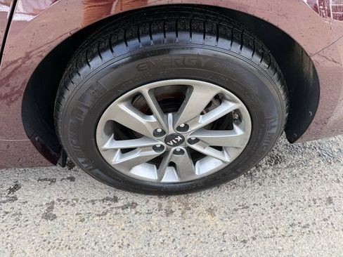 Used 2016 Kia Optima LX image 13