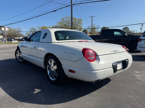 Used 2002 Ford Thunderbird image 13