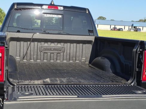 Used 2021 RAM 1500 Laramie w/ Laramie Southwest Edition AWD/4WD image 10