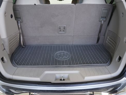 Used 2015 Buick Enclave Leather image 24
