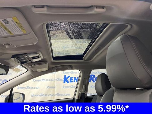 Certified 2022 Subaru Crosstrek 2.5i Sport w/ Moonroof Package image 10