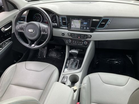 Used 2019 Kia Niro EX Premium w/ Sunroof Package image 54