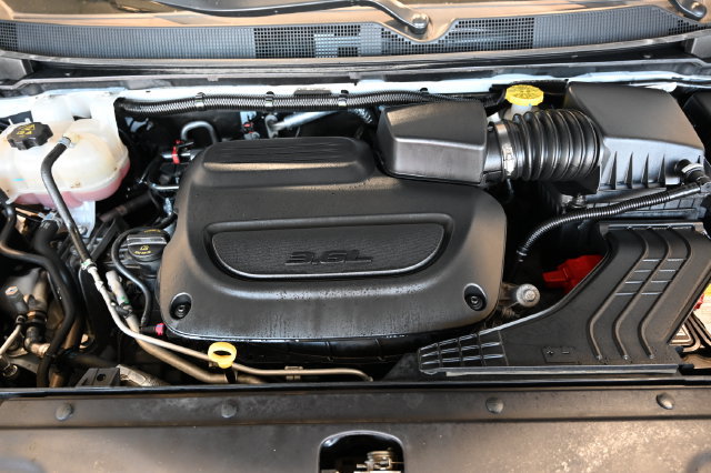 Used 2024 Chrysler Pacifica Touring-L FWD image 33