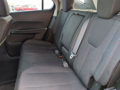 Used 2017 Chevrolet Equinox LT w/ Convenience Package image 12