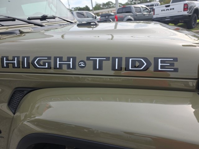 Used 2025 Jeep Gladiator Sport AWD/4WD image 10