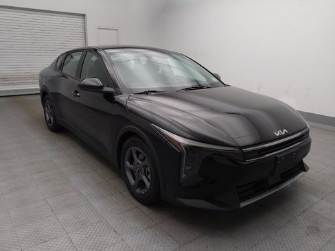 Used 2025 Kia K4 FWD image 13