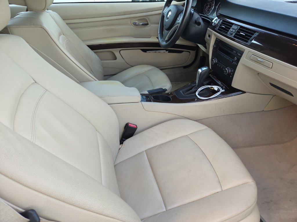 Used 2009 BMW 328i Convertible RWD image 12
