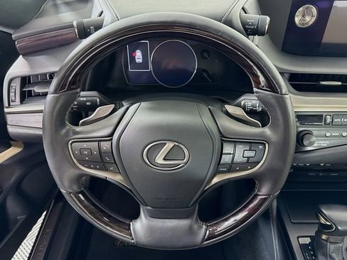Used 2019 Lexus ES 350 image 12