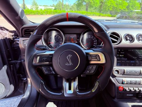 Used 2017 Ford Mustang Shelby GT350 w/ Electronics Package RWD image 16