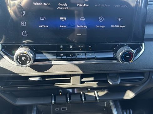 Certified 2024 Chevrolet Colorado Trail Boss w/ Advanced Trailering Package image 7