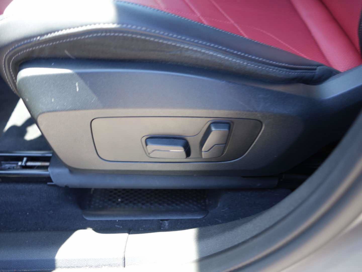 Used 2023 BMW X1 xDrive28i w/ Convenience Package AWD/4WD image 14