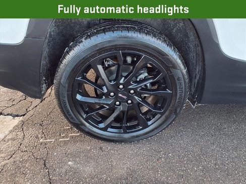 Certified 2023 GMC Terrain SLE w/ Elevation Edition image 39