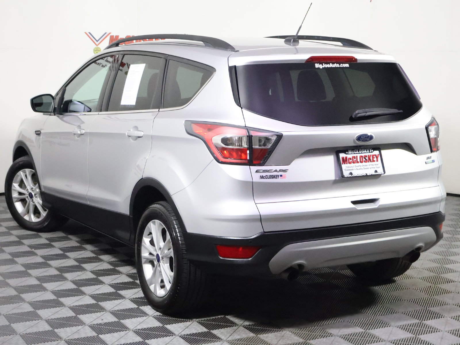 Used 2017 Ford Escape SE w/ Equipment Group 201A AWD/4WD image 16