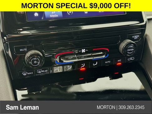 New 2025 Jeep Grand Cherokee L Laredo image 15