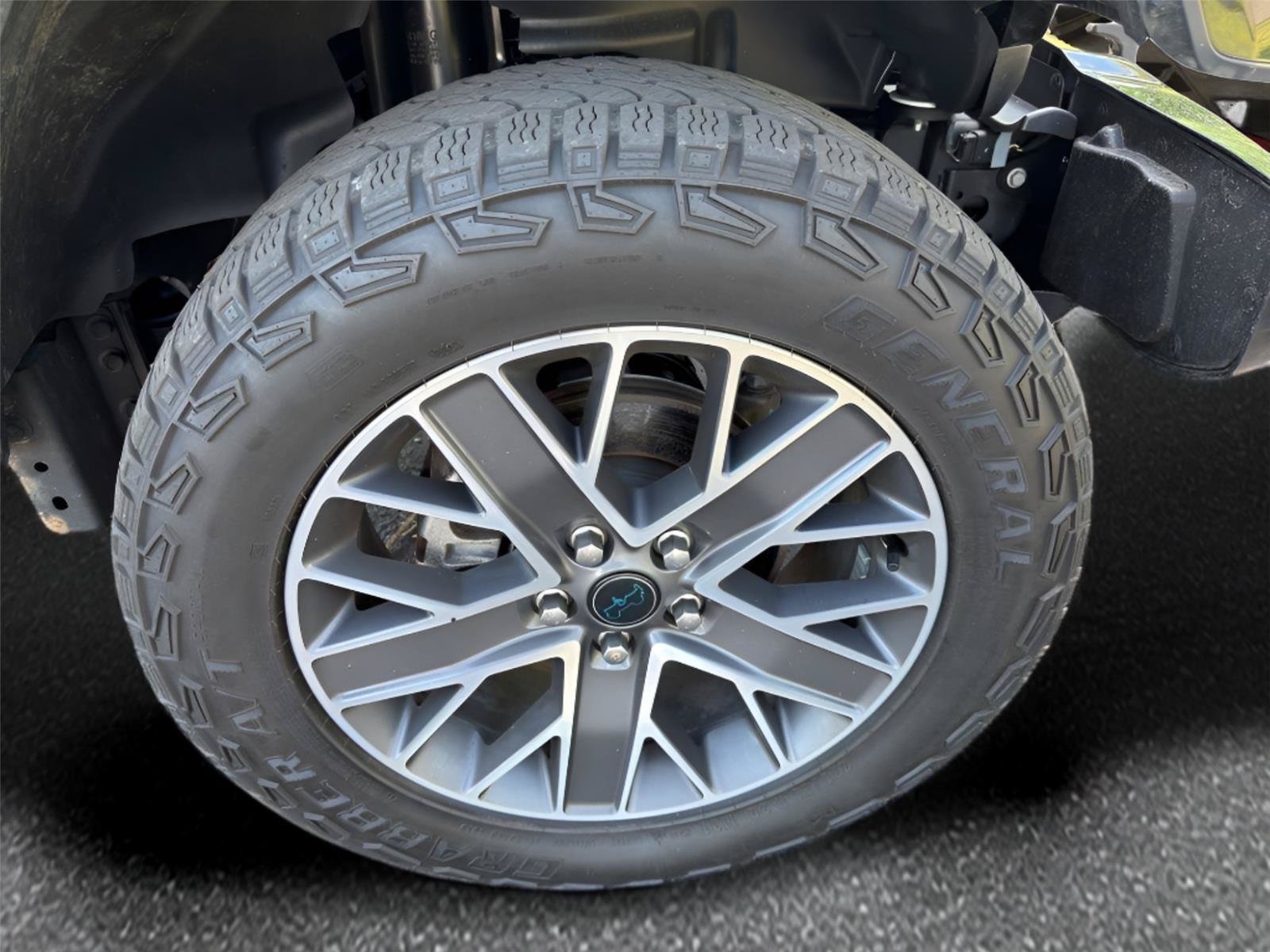 Used 2024 Jeep Wrangler High Altitude AWD/4WD image 11