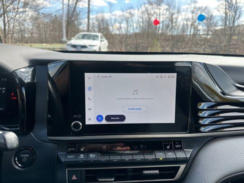 Certified 2025 Toyota Camry SE w/ Convenience Package image 42