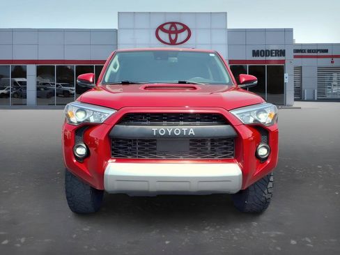Used 2022 Toyota 4Runner TRD Off-Road Premium w/ Moonroof Package AWD/4WD image 8