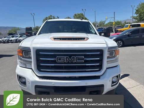 Used 2019 GMC Sierra 3500 SLT w/ All-Terrain HD Package AWD/4WD image 3