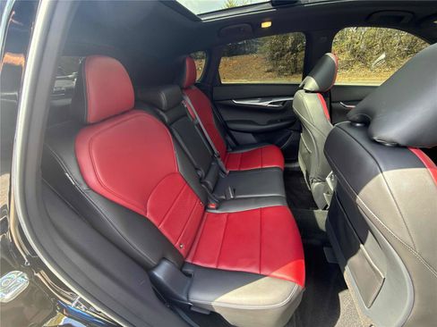 Certified 2025 INFINITI QX50 Sport image 29