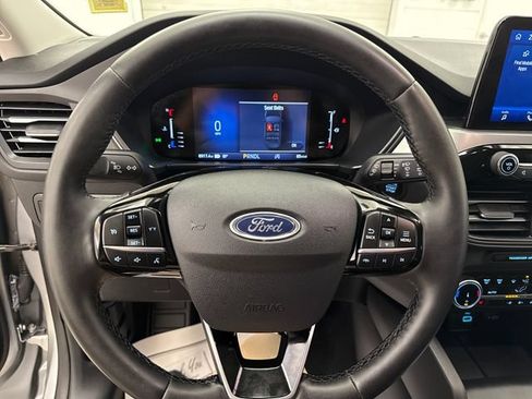 Used 2023 Ford Escape Active AWD/4WD image 15