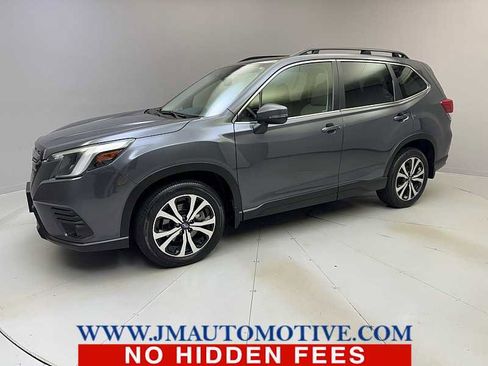 Used 2024 Subaru Forester Limited image 1