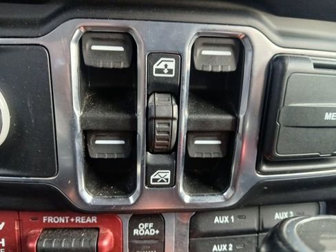 Used 2021 Jeep Wrangler Unlimited Rubicon image 33