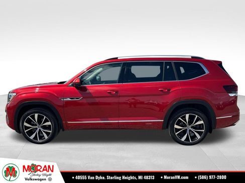 Used 2024 Volkswagen Atlas SEL Premium R-Line AWD/4WD image 2