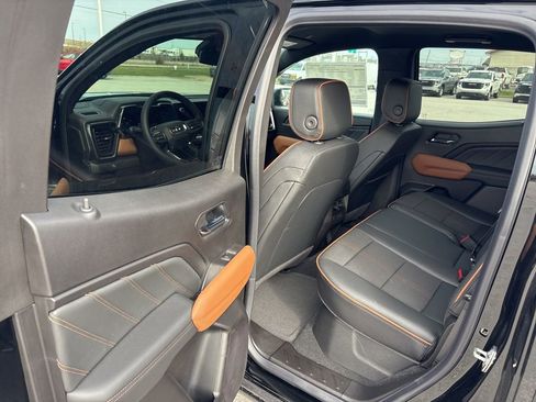 New 2026 GMC Canyon AT4 w/ Nightfall Essentials Package image 10