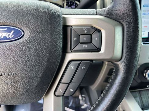 Used 2022 Ford F350 Lariat w/ Lariat Ultimate Package AWD/4WD image 20