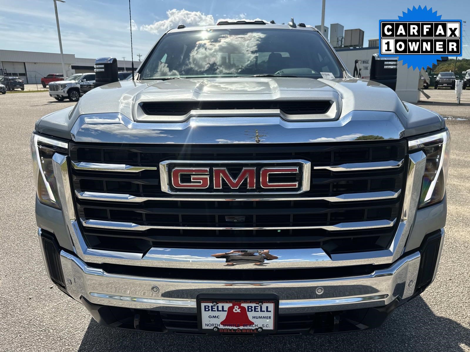 Used 2025 GMC Sierra 2500 SLT w/ SLT Premium Package AWD/4WD image 9