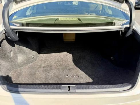 Used 2015 Lexus ES 350 w/ Luxury Package FWD image 15
