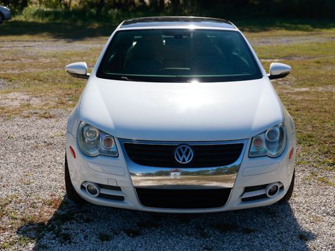 Used 2011 Volkswagen Eos Lux image 19