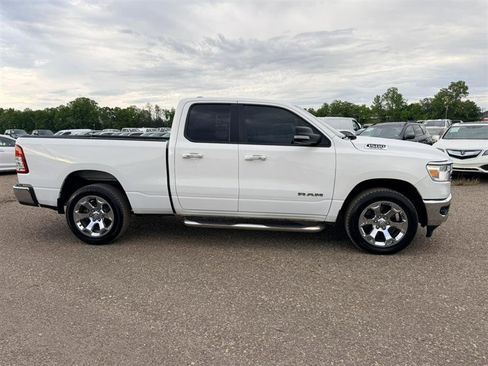 Used 2019 RAM 1500 Big Horn AWD/4WD image 4