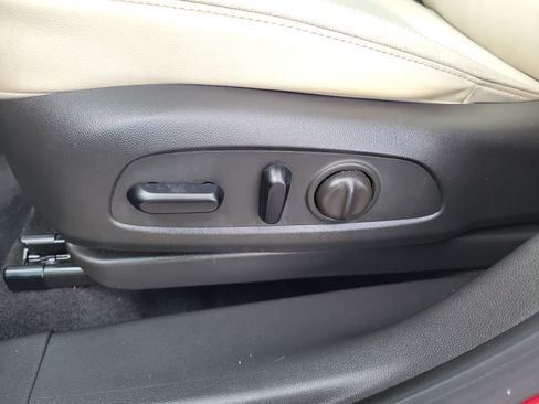 Used 2021 Buick Encore GX Select FWD image 17