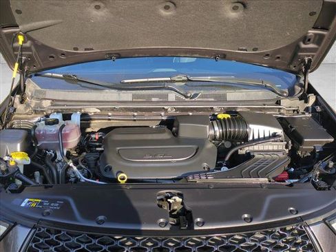 Used 2021 Chrysler Pacifica Touring w/ S Appearance Package FWD image 25